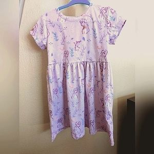 Disney,Frozen 2 dress, sz 2T, lavender,printed characters, EUC